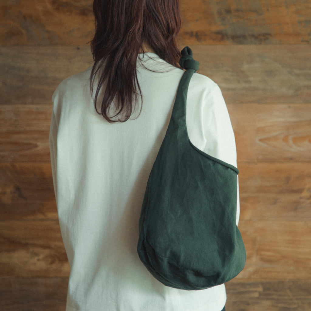 Kinto FUTO sling bag dark green 3