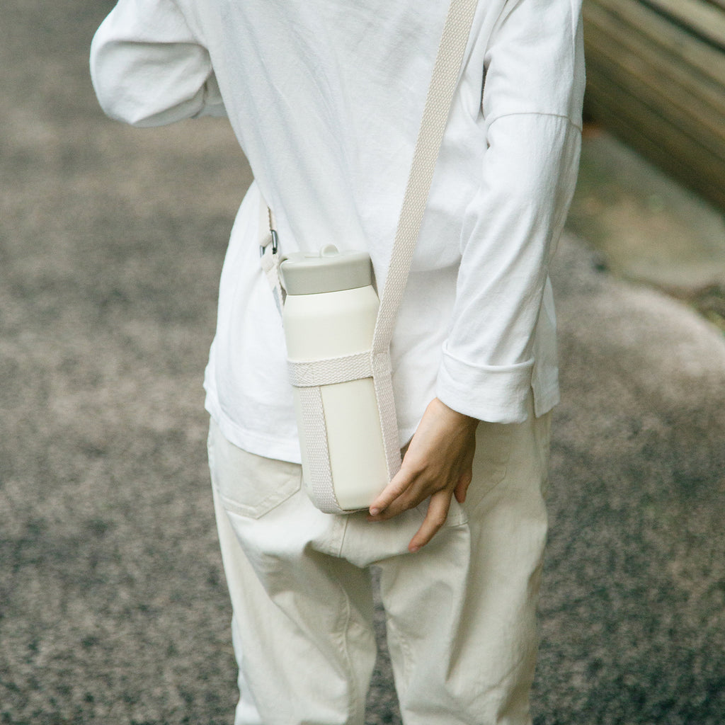 Kinto PLAY TUMBLER 480ml with strap set white 3