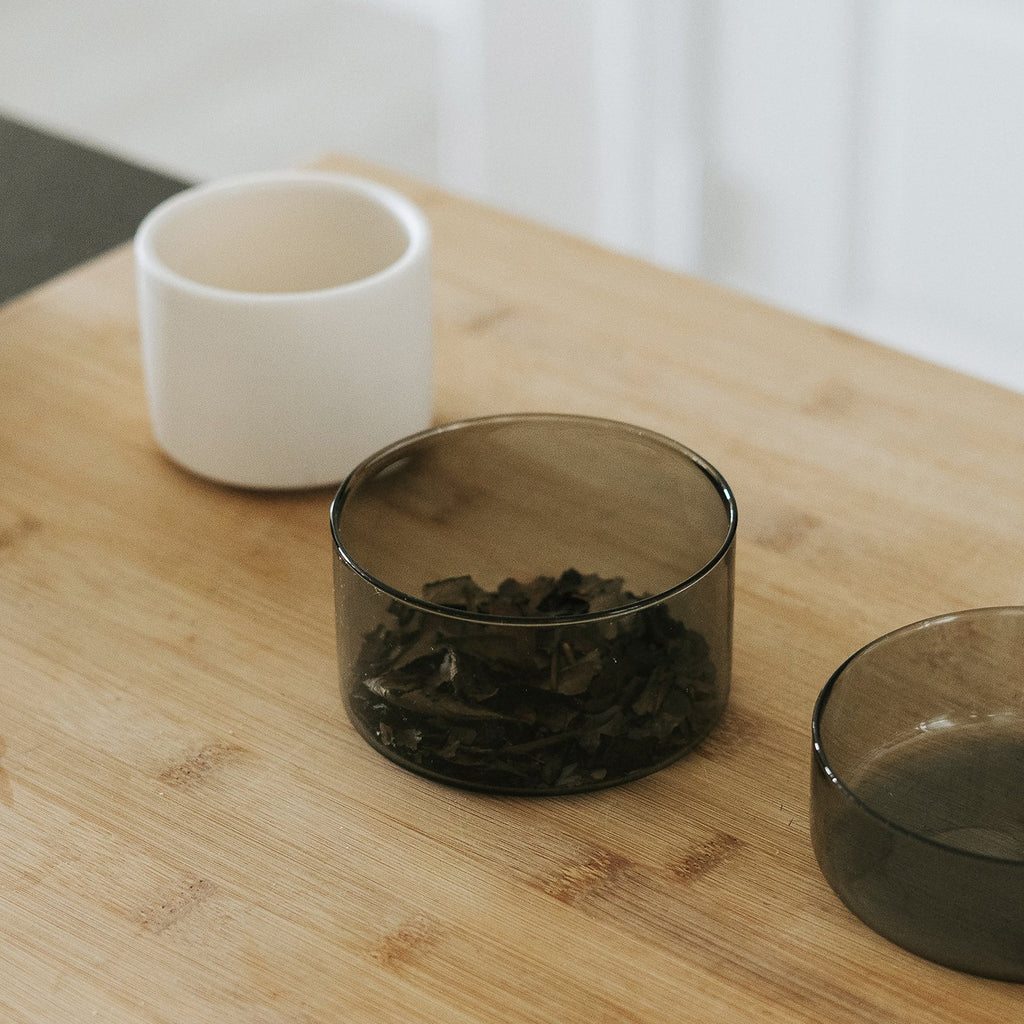 Kinto SCHALE Glasvitrine 100 x 130 mm smoke