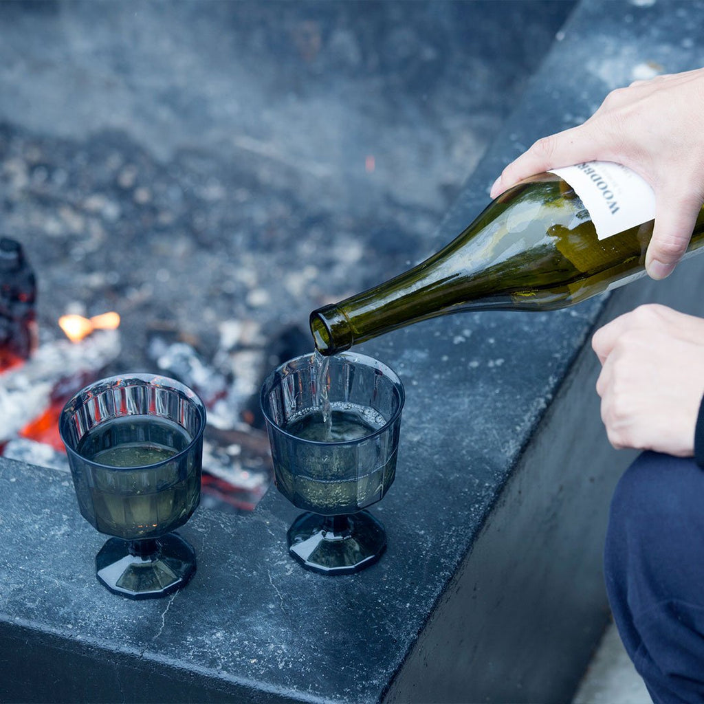 Kinto ALFRESCO wine glass 250ml smoke 3