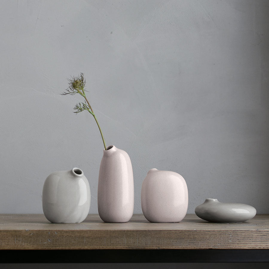 SACCO vase porcelain 02 – KINTO Europe