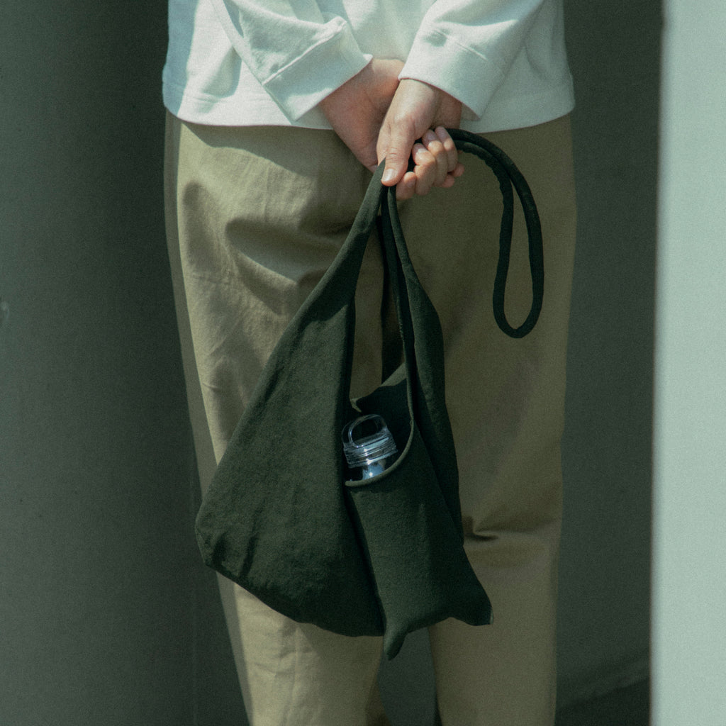 Kinto FUTO sling bag dark green 2