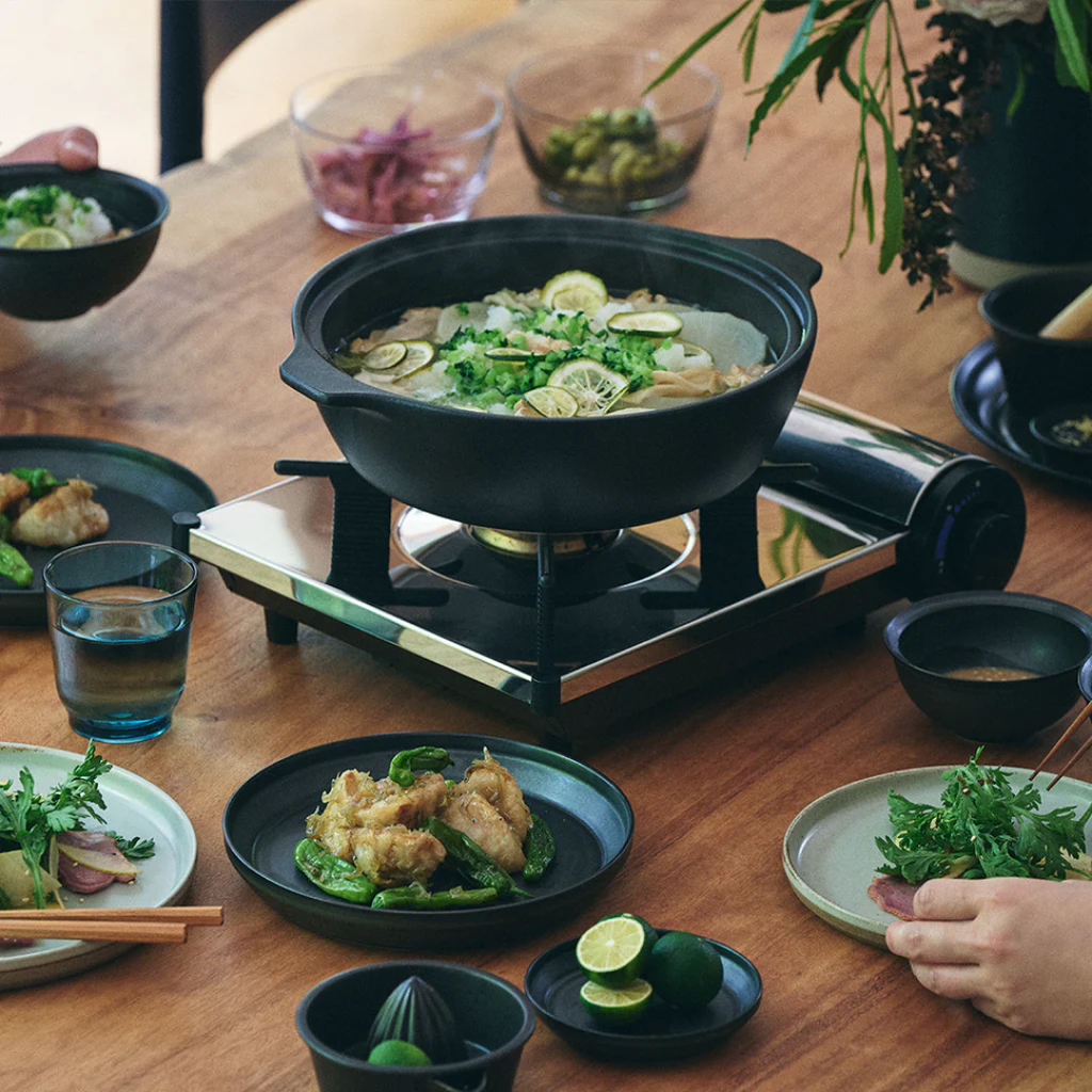 Kinto KAKOMI ceramic pot 1.2L black 4