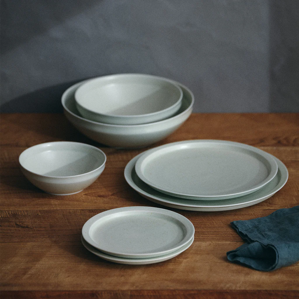 Kinto LIN plate 230mm earth gray 2