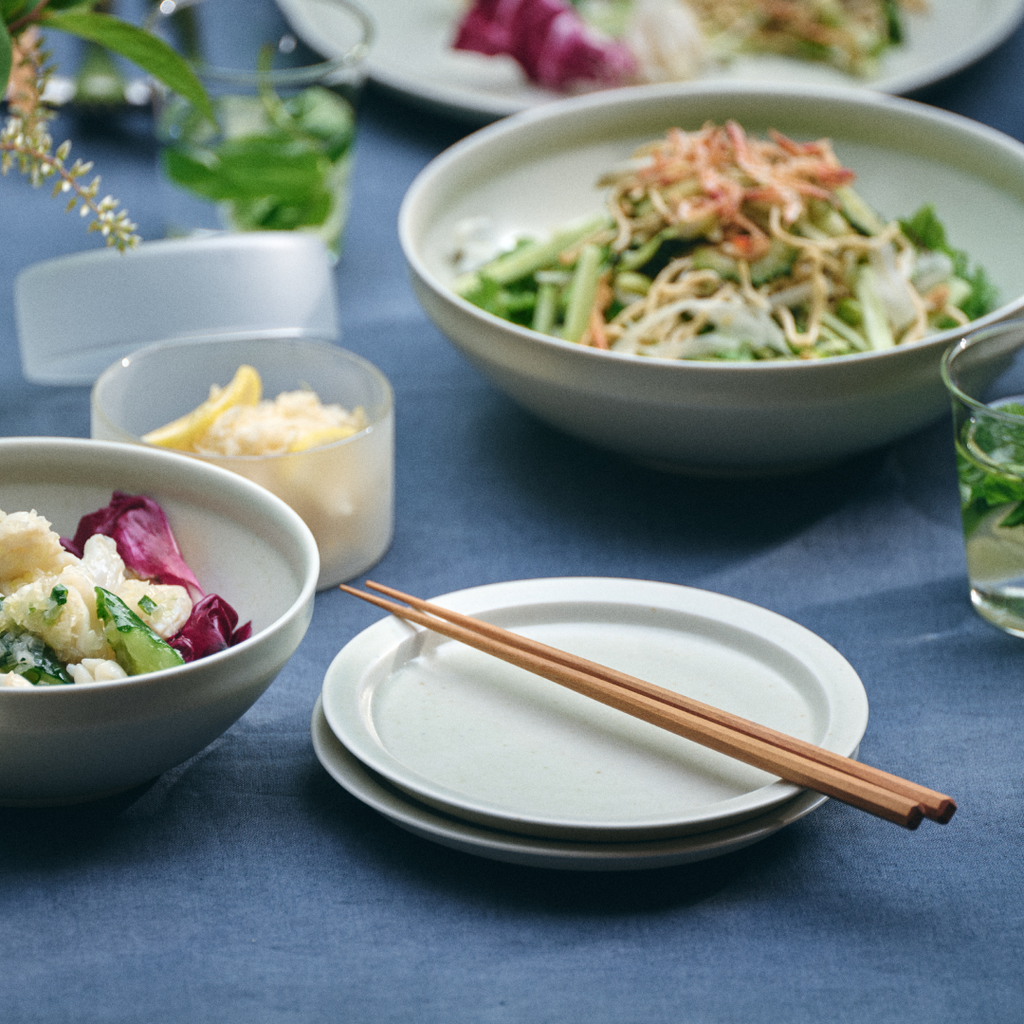 KINTO LIN PLATE 170MM EARTH GRAY