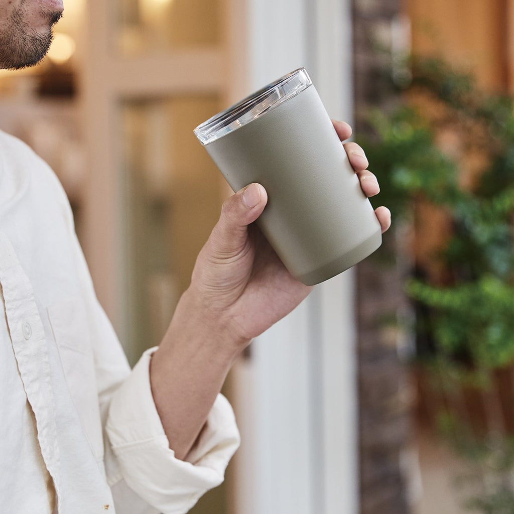 KINTO TO GO TUMBLER 360ML WITH PLUG KHAKI