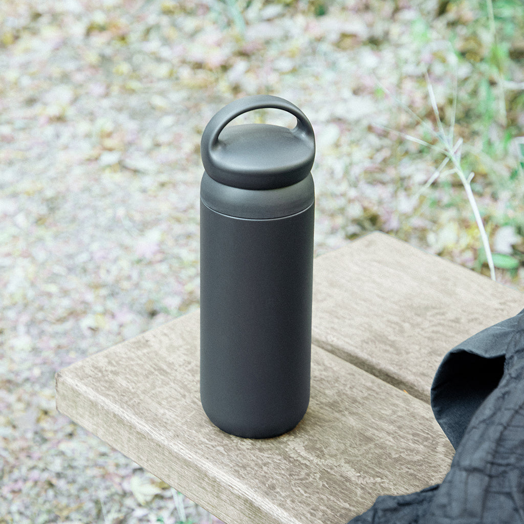 Kinto DAY OFF TUMBLER 900ml black 4