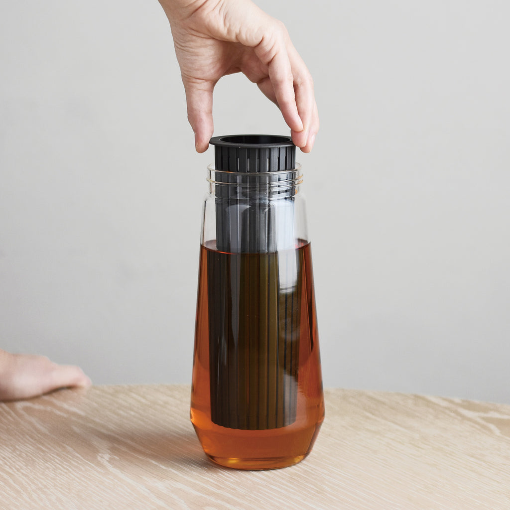 Kinto LUCE cold brew carafe 1L clear 3