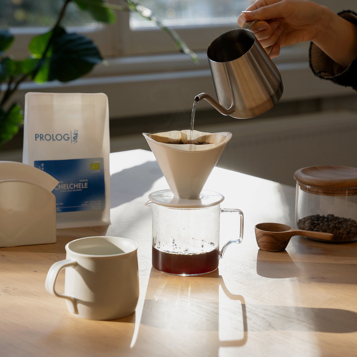 KINTO x Prolog Coffee Gift Set: OCT Brewer and Jug + Chelchele
