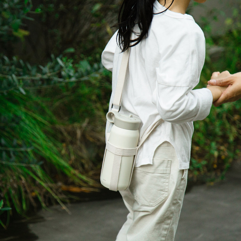 Kinto PLAY TUMBLER 300ml with strap set white 5