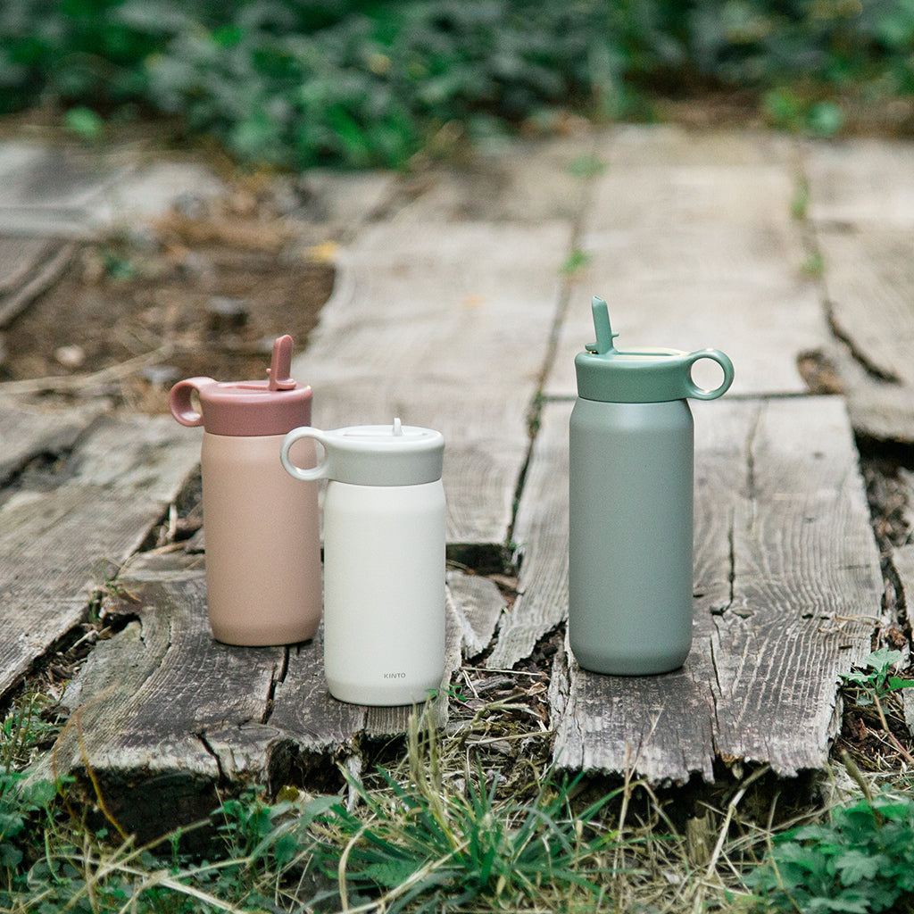 Kinto PLAY TUMBLER 480ml ash green 2