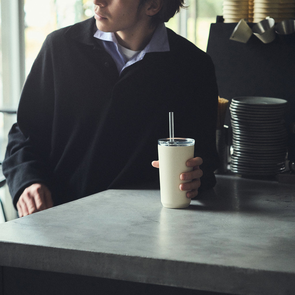 KINTO TO GO TUMBLER 480ML WITH STRAW WHITE